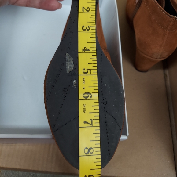 DV Wedge Bootie Size 7.5 - Picture 12 of 14